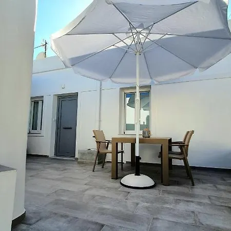 Apartment Alexandra's Boutique House *